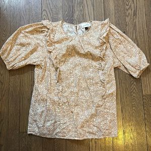 Universal Thread ruffled floral blouse